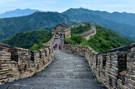 Walk Mutianyu Great Wall