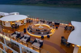 yangtze explorer deck