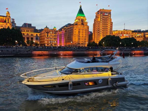 Private Cruise on the Huangpu River