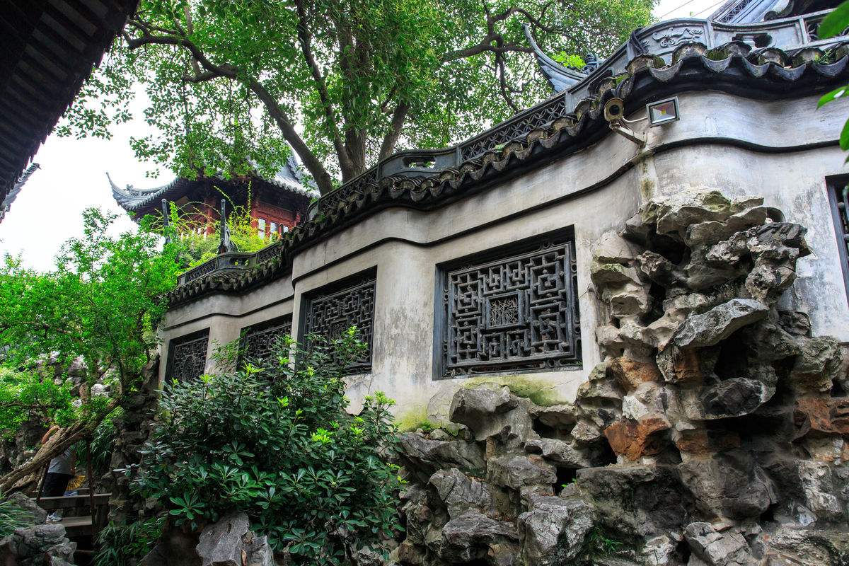 Yu Garden Wall